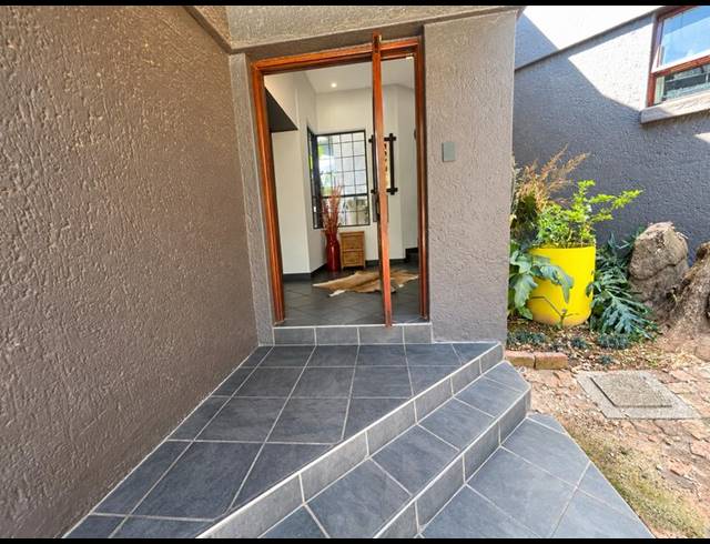 4 BEDROOM PROPERTY TO RENT IN WATERKLOOF RIDGE